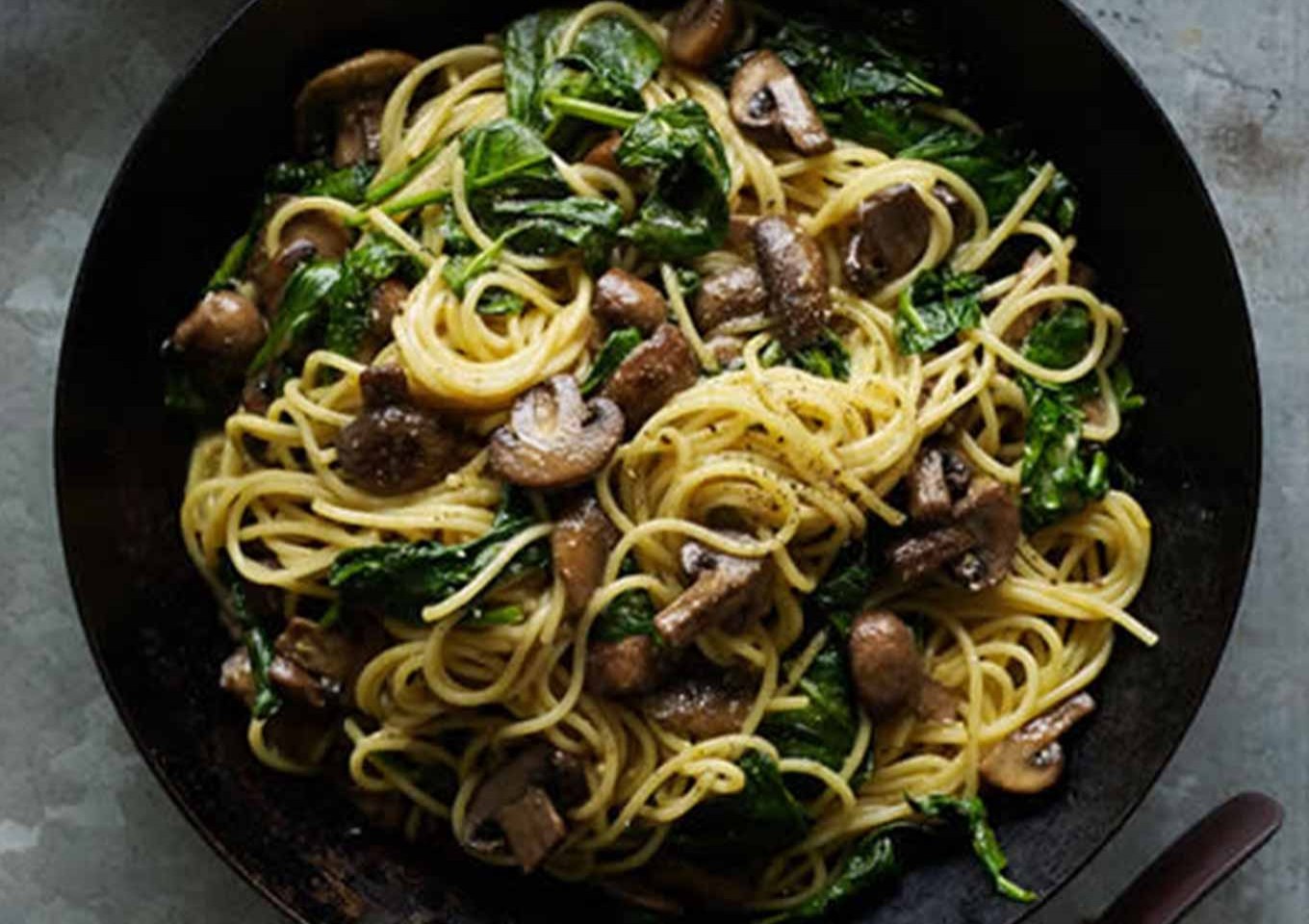 Mushroom & Spinach Carbonara