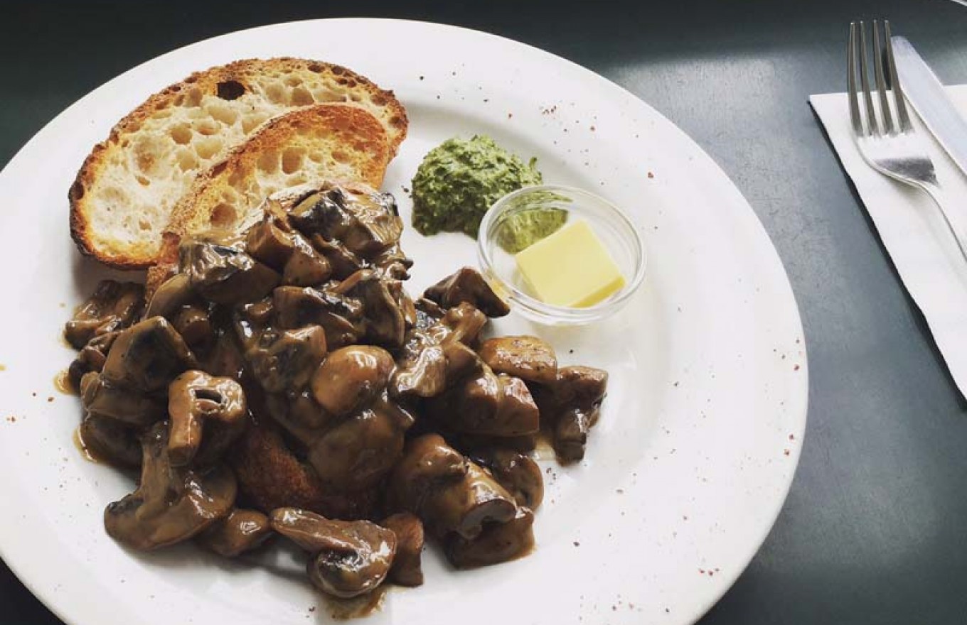 Meadow Mushrooms Local Food Heroes: The BEST mushrooms on toast in Auckland